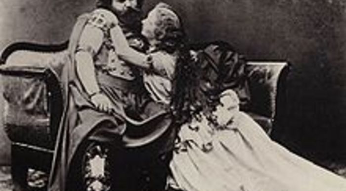 Scaled_220px-joseph_albert_-_ludwig_und_malwine_schnorr_von_carolsfeld_-_tristan_und_isolde__1865f