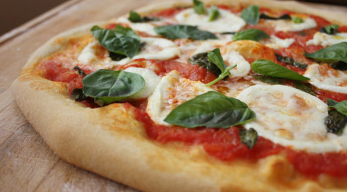 Scaled_pizza-margherita