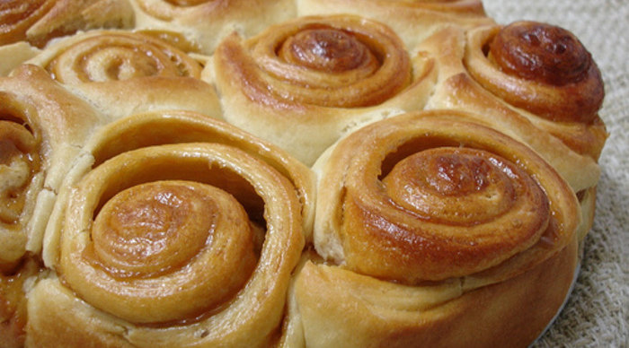 Scaled_brioche_italiano