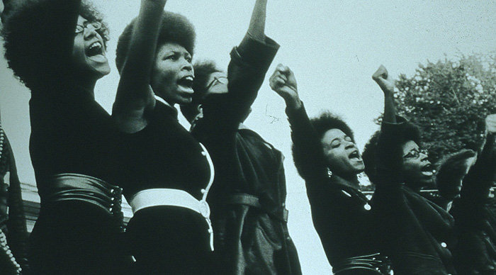 Scaled_blackpanthers_groupshot_cinese