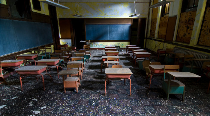 Scaled_escola_2_cinese